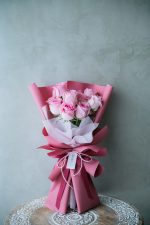 經典花束｜9 朵特級厄瓜多玫瑰花束