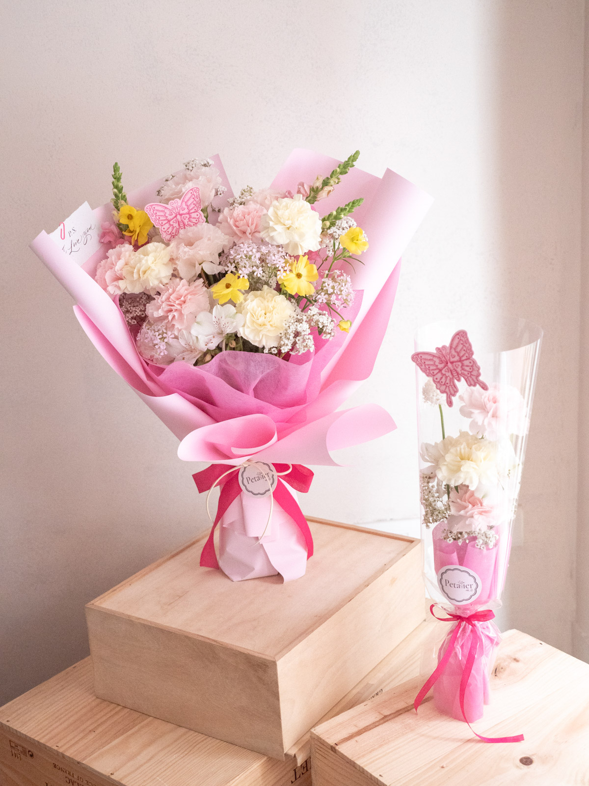 蝴蝶親親母親節小花束 | BUTTERFLY KISSES MINI BOUQUET - Image 5